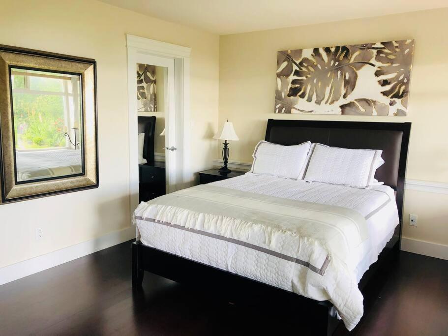 Saanichton Waterfront 2Br Suite With Superb Views מראה חיצוני תמונה