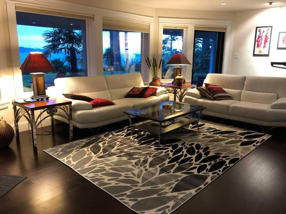 Saanichton Waterfront 2Br Suite With Superb Views מראה חיצוני תמונה